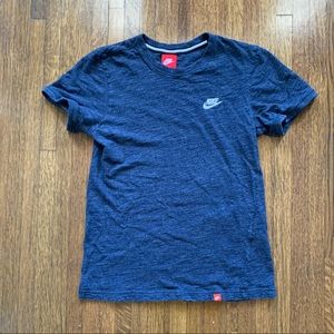 Nike t-shirt